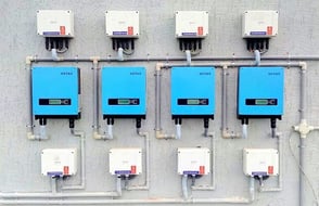 g3